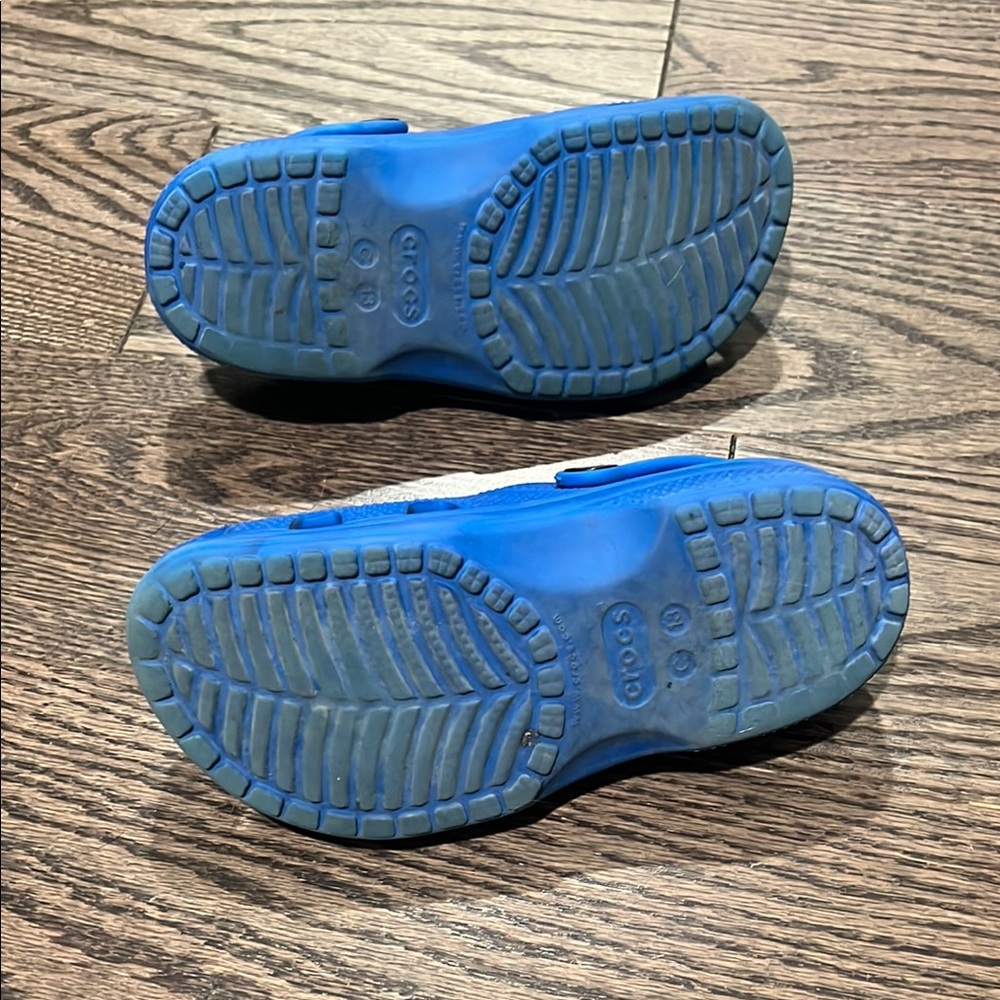 CROCS Blue Sandals with Signature Comfort and Ventilation - Picture 2 of 7